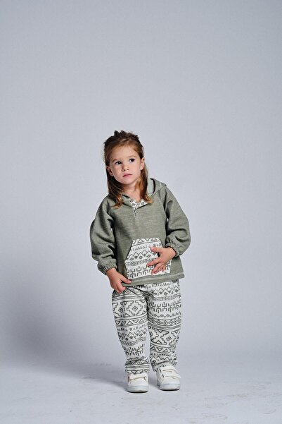 MiaBaby طقم مكون من قطعتين بنمط عرقي للجنسين مع جيب كنغر