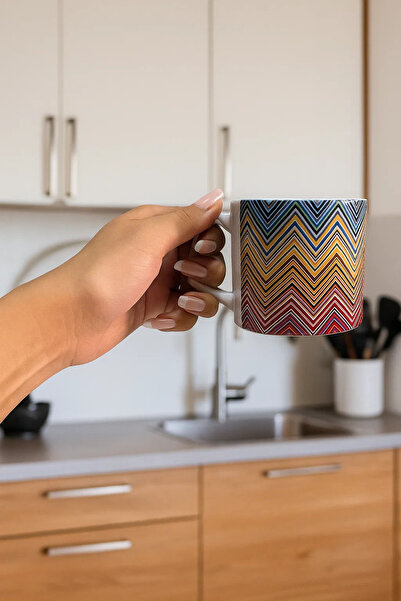 Borambalaj Colorful Zigzag Patterned Motto Afilli Mug Cup