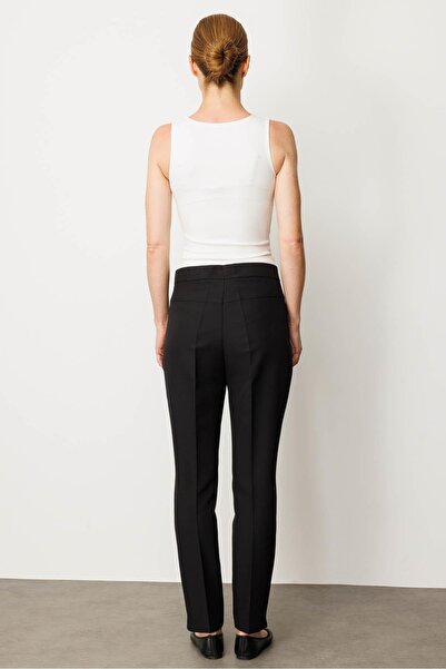 Desen Triko Women's Hidden Zipper Side Pocket Fabric Trousers Black