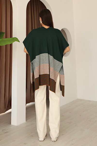 ALCHON U-Neck Sleeveless Jacquard Paneled Three Colors Standard Length Simple Stylish Elegant Seasonal Knitwear Vest Shawl
