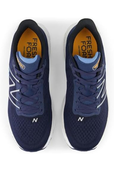 Shoes New Balance Man's M880N13 / Medium Moyen