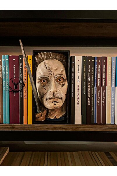 hayatvesanat هالوين / مايكل مايرز / تمثال لرف الكتب / حامل الكتب