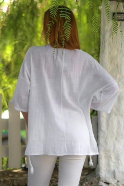 Chiccy Organic Cotton White Pool Collar 3/4 Sleeve Mesh Detailed Appliqued Long Back Oversize Woven Blouse 70 68