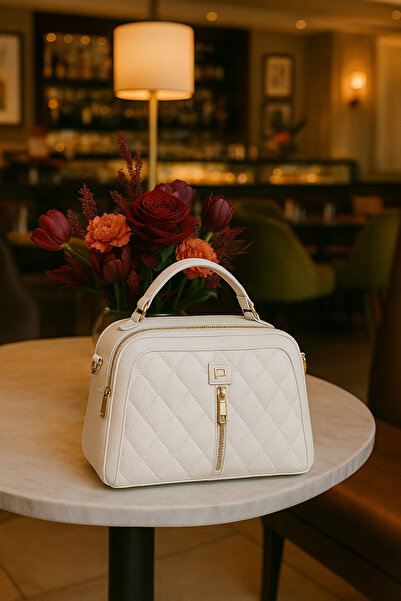 MY VİNTAGE Luxury Quilted Leather Shoulder Bag – Stylish Model with Metal Detailing