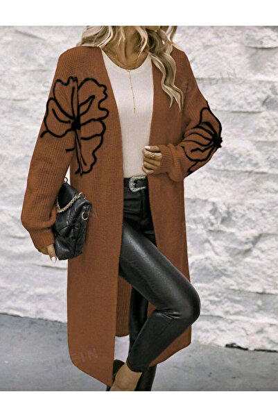 Star Fashion Women's knitted cardigan, elegant, with gold brooch accessory for closure