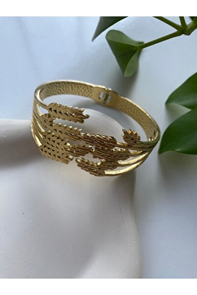 BusradanDesign سوار من الفولاذ المطلي بالذهب على شكل ورقة ملتوية