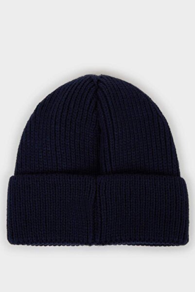 DeFacto Erkek Dokuma Etiketli Bere C7149AX25WN