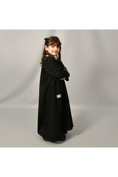 lamha abaya عبايه زهره لمحه رقم 3 سوداء مقلمة مغلقة