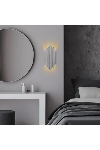 MOİRA شمعدان حائط معدني ريفي من الكروم اللامع، إضاءة حائطية محيطة KARA-13347