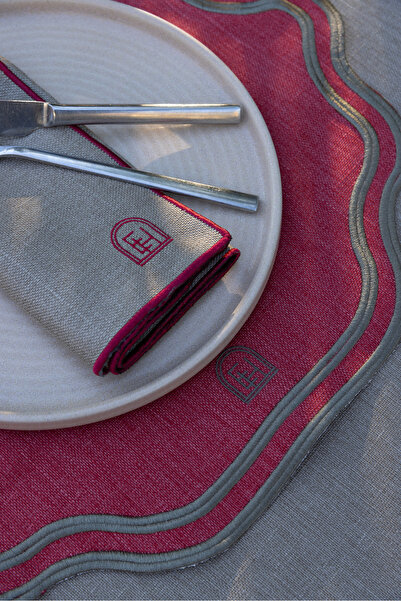 Eclectic Home 2 Pieces Placemat Set – Red with Grey Border