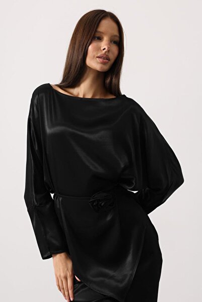 VAGGON Rose Brooch Tie Waist Asymmetric Cut Blouse and Elastic Waist Pants Satin Set