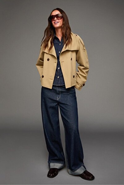 Moderk BSK DİK YAKA KISA TRENÇKOT CEKET