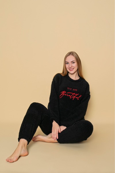 GİYDİNGİYDİN PLUSH PAJAMAS SET