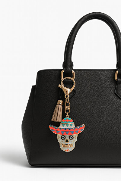 MD Moda Accessories سلسلة مفاتيح معدنية مع شكل جمجمة وقبعة سومبريرو