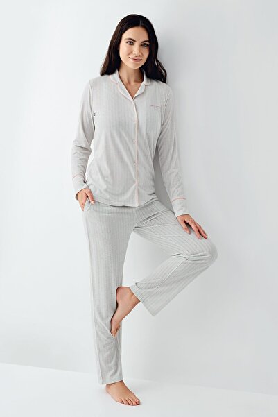 Pierre Cardin Set de pijamale cu nasturi pentru femei, cu mâneci lungi și buz...