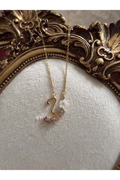H&B Design Çelik Çiçekli Y Harfli Kolye