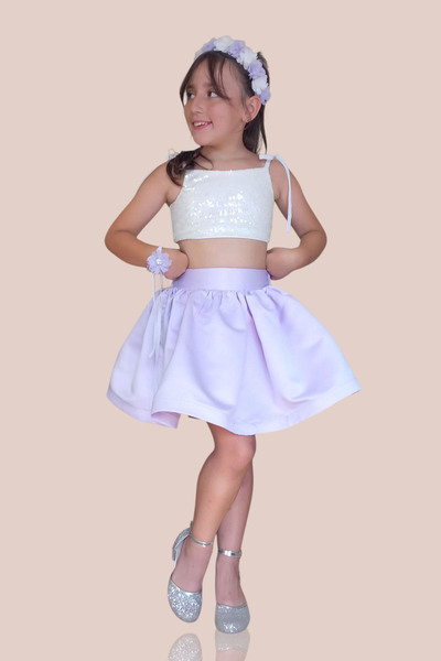 GİST KIZ ÇOCUK BEYAZ ARKADAN BAĞLAMALI ASKILI PULLU CROP LİLA SATEN ETEK ABİY...