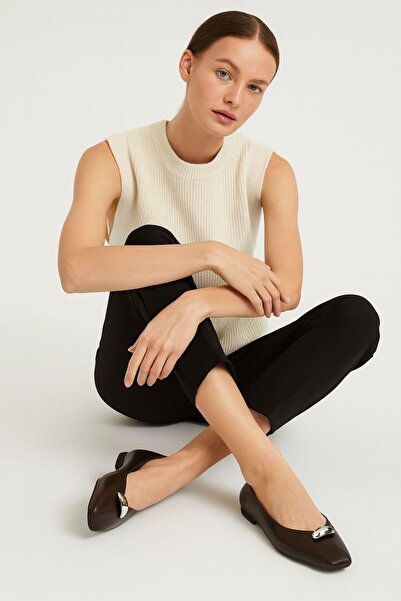 DUXAL SHOES Aster Square Toe Metal Buckle Detailed Stylish Daily Women's Ballerinas