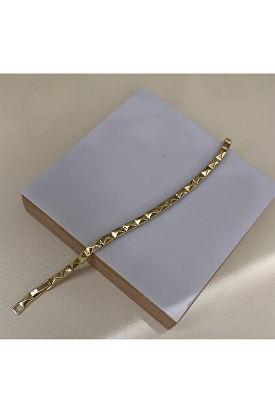 ela jewelry Altın Renk Piramit Desenli Şık Kadın Bileklik