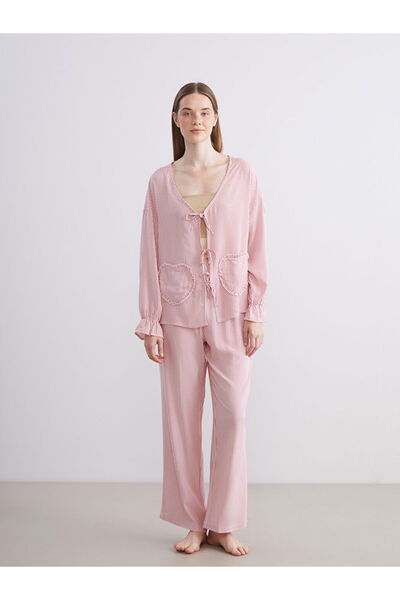 LC Waikiki Γυναικείες πιτζάμες με λαιμόκοψη V Ριγέ