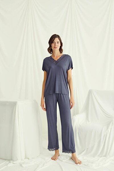 MONAMİSE طقم بيجامة نسائي بأكمام قصيرة وياقة على شكل حرف V من الدانتيل باللون...