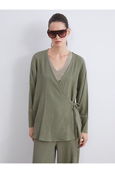 LC Waikiki Lcw Vision Double-Breasted Collar Textured Muslin Women's Kimono