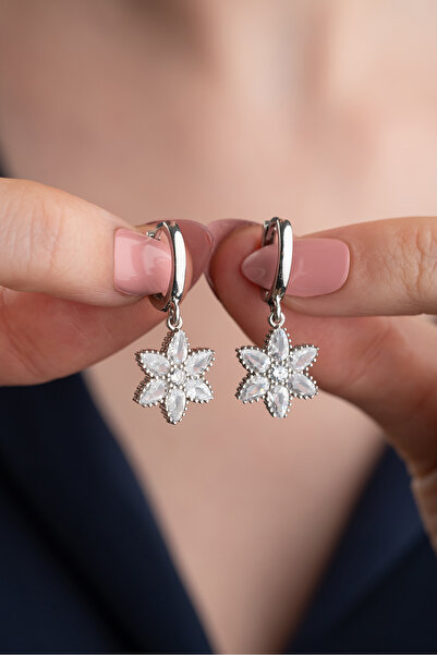 SAKLI TAKI 925 Ayar Gümüş Halkalı Nergis Çiçeği Küpe