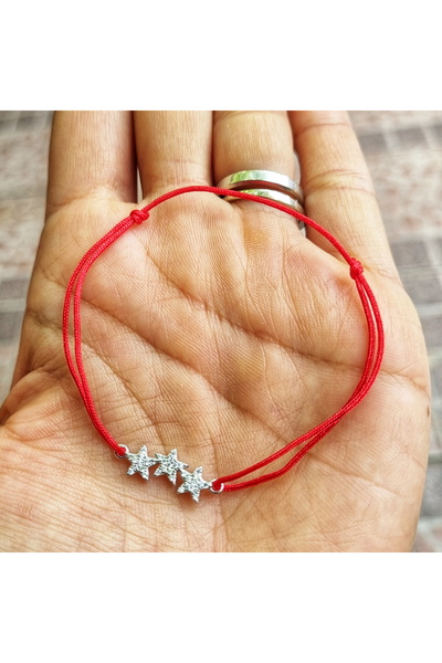 Wild Bracelets Bratara reglabila adult din Argint 925 cu charm 3 stelute cu cristale zirconia, snur rosu de matase