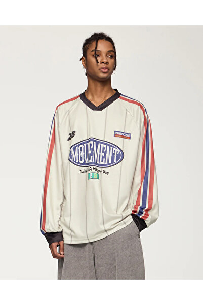 Minga London Retro Oversized Football Jersey |   V-Neck Forma