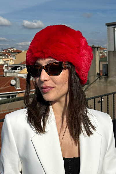 Mavelle Women's Red Winter Trend Kalpak |   Russian, Mongolian, Slavic Style Women's Hat