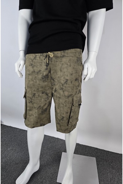 Red Planet Men’s Cargo Shorts with Side Pockets and Relaxed Fit