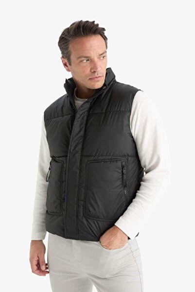 DeFacto Regular Fit Stand Collar Zippered Puffer Vest C5818Ax25Au