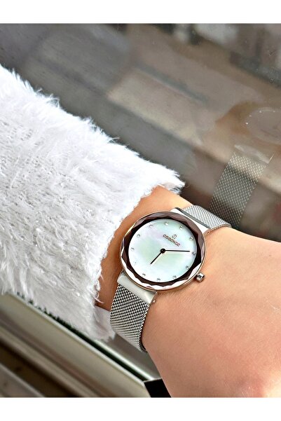 Essence Women's Special Design Watch with Silver-Tone Steel Strap 6574.330