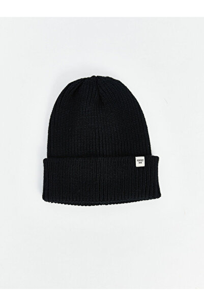 LC Waikiki قبعة هيلفا النسائية الأساسية للموسم الجديد