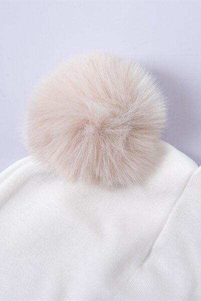 agugu White Girl's Beret with Beige Pompom