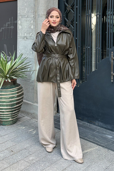 Ovn. جاكيت جلد بياقة وسحاب - كاكي