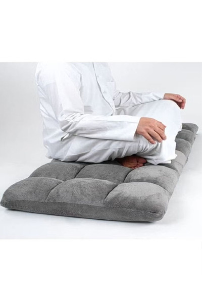 Cady One Multi-colored camping and hiking floor chair with velvet-quality sponge and adjustable back