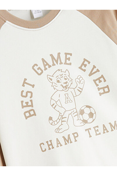 LC Waikiki Sparkling Choices from Shining Store | Crew Neck Boys' T-Shirt and Sweatpants