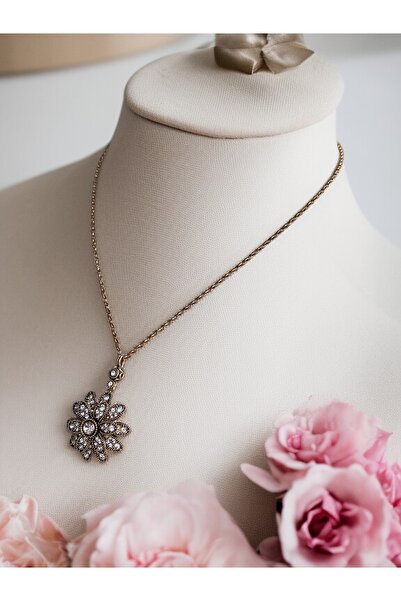 FAYRA ACCESSORIES Zirkon Taşlı Çiçek Figürlü Kolye