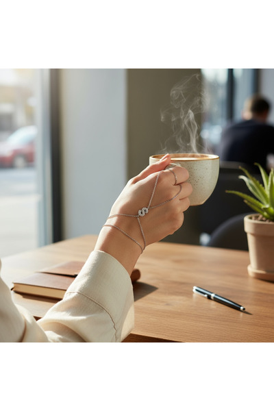 Pemina Harfli Zirkon Kaplama Şahmeran Bileklik