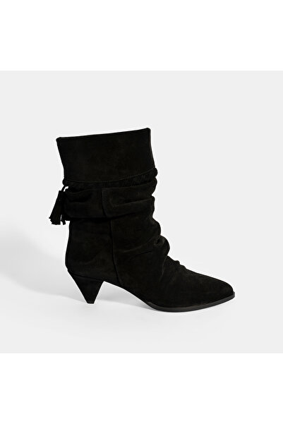 Desa Women's Black Tassel Detailed Suede Heeled Boots