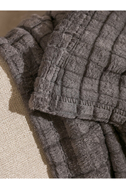 LC Waikiki Sparkling Choices from Shining Store |   Tomurcuk Patterned Tv Blanket 100X150 cm