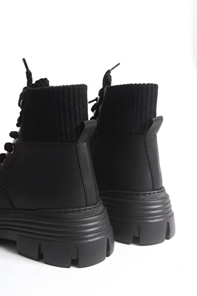 Solo Bag Жіночі черевики на щодень з прямим шнурівкою та еластичною підкладкою, чорні, зручна форма