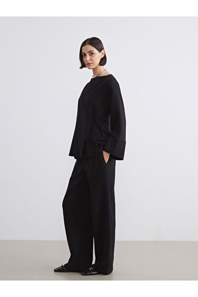 LC Waikiki Γυναικείο παντελόνι LCW Vision με ελαστική μέση και υφή μουσελίνας