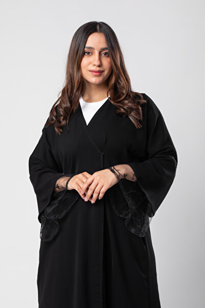 outline Black abaya skirt with wide tulle sleeves