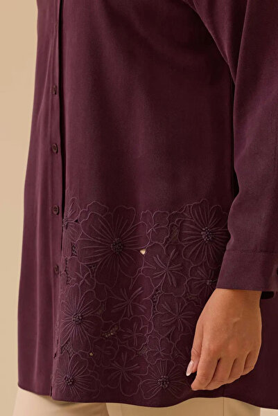 Galaxie Women's Plus Size Floral Embroidered Buttoned Tunic - Plum