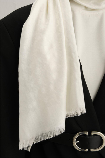 Armine Viscon Houndstooth Pattern Shawl 3 11