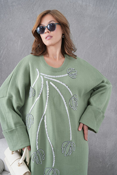 Miss Allos Kadın Önü Cam İnci Ve Pul Payet İşlemeli Geniş Kalıp Uzun Triko Elbise