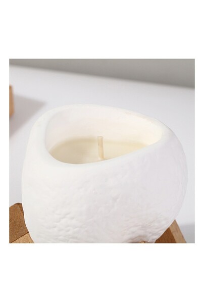 Flippy Scented Candle, Abstract Model, Freesia/Pear Scent, Soy Wax, 8 x 5.5 x 6 cm, White