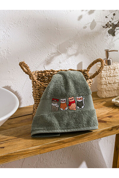 LC Waikiki Sparkling Choices from Shining Store |   Cat Embroidered Face Towel 50X80 cm